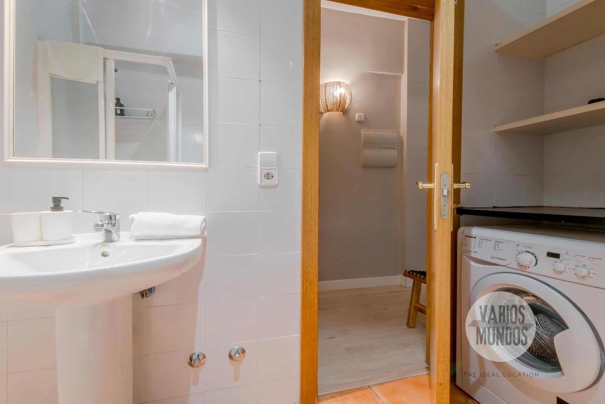 Pequeno Paraiso Para 4, En Plaza De Chueca Madrid Ngoại thất bức ảnh