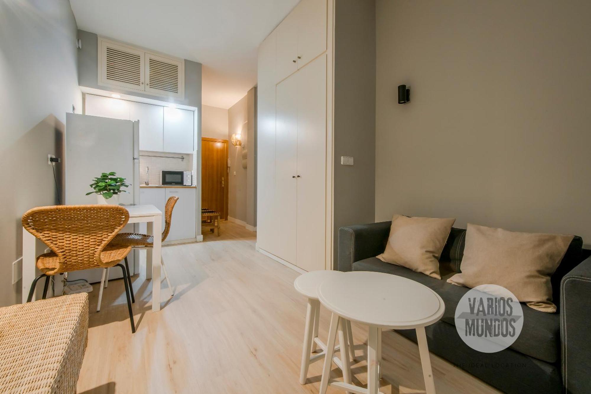 Pequeno Paraiso Para 4, En Plaza De Chueca Madrid Ngoại thất bức ảnh